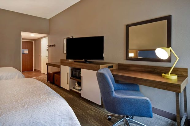 Images Hampton Inn Birmingham-Colonnade 280
