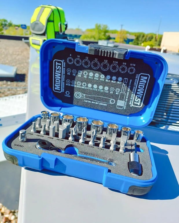 Images Midwest Tool & Cutlery Co.