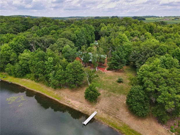 Images Jackie Kumm - Edina Realty - Real Estate Services in the St. Croix Valley