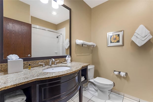 Images Best Western Plus Plaza by the Green