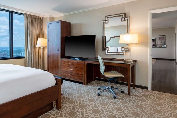 Images Hilton Alexandria Mark Center