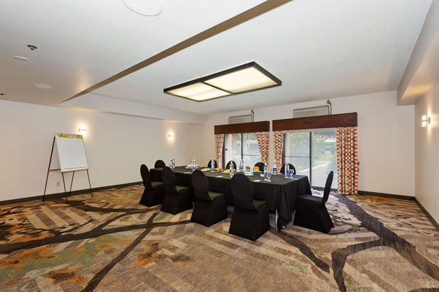 Images DoubleTree by Hilton Whittier Los Angeles