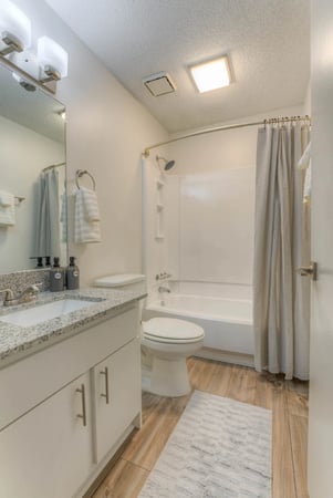 Images Brightwaters Apartments