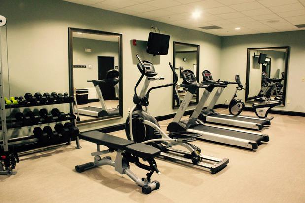 Images Staybridge Suites Houston IAH - Beltway 8 by IHG