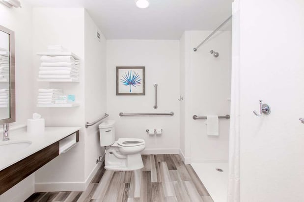 Images Hampton Inn & Suites Panama City Beach-Beachfront