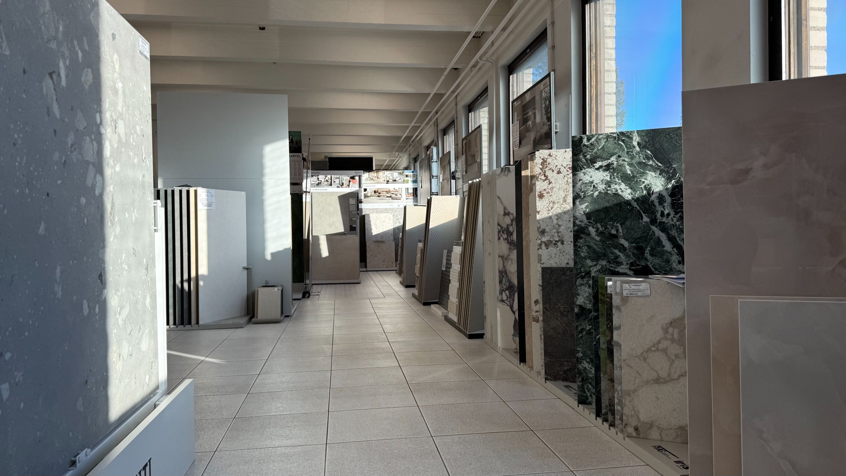 Images Vehoniemen Laattamyymälä