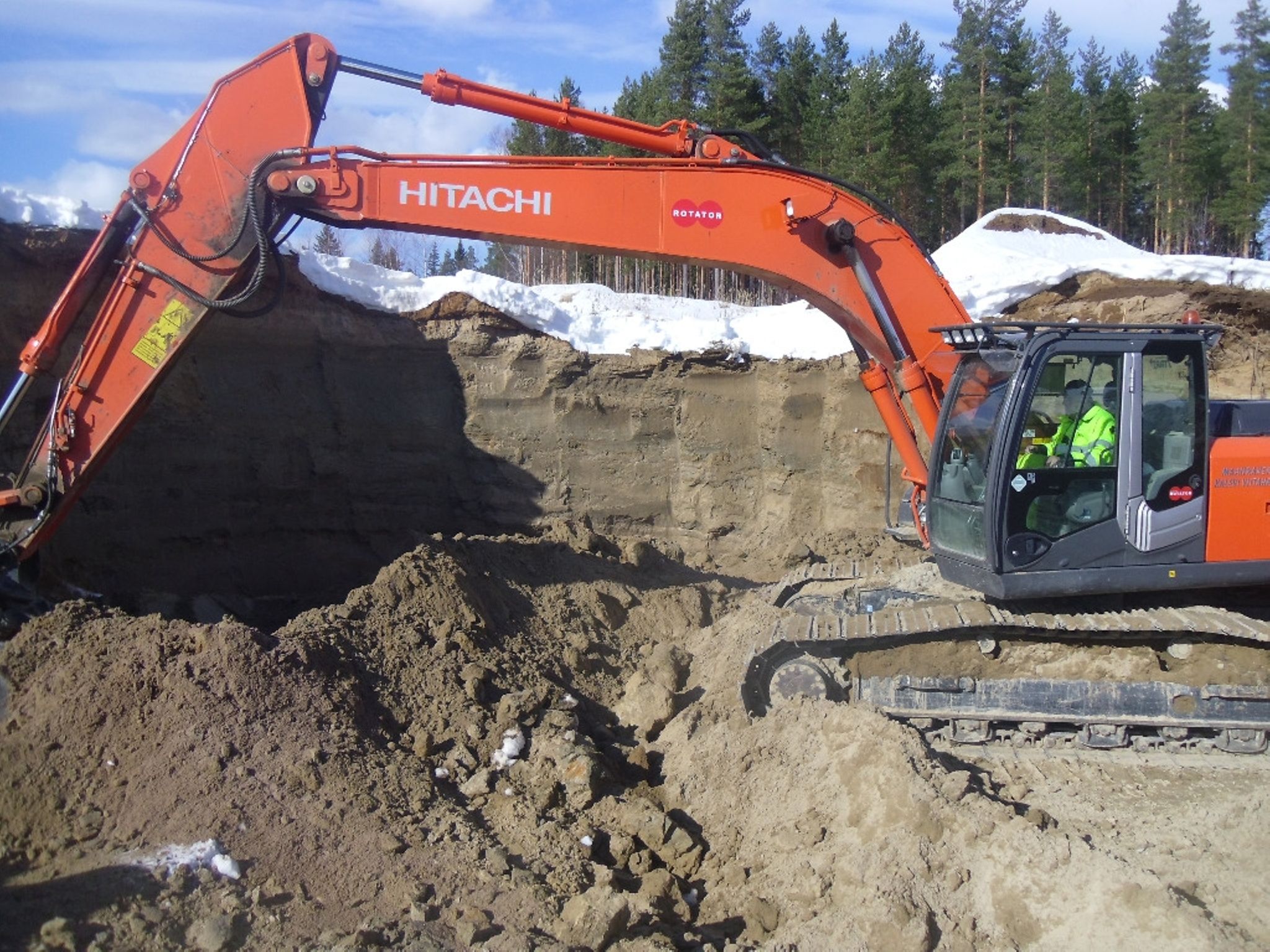 Images Maanrakennus Kalevi Viitaharju Oy