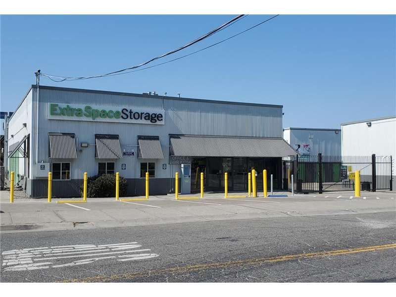 Beauty Image - Extra Space Storage at 601 Cedar St, Berkeley, CA 94710