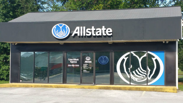 Images Tyler Elliott: Allstate Insurance