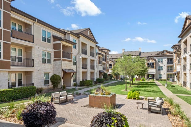 Images Camden La Frontera Apartments