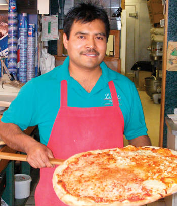 Lino's Pizza & Restaurant Photo