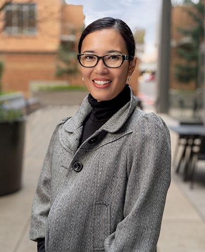 Images Sharon P. Huang - Financial Advisor, Ameriprise Financial Services, LLC