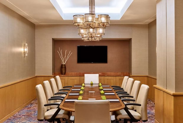 Images Hilton Los Angeles North/Glendale & Executive Meeting Ctr