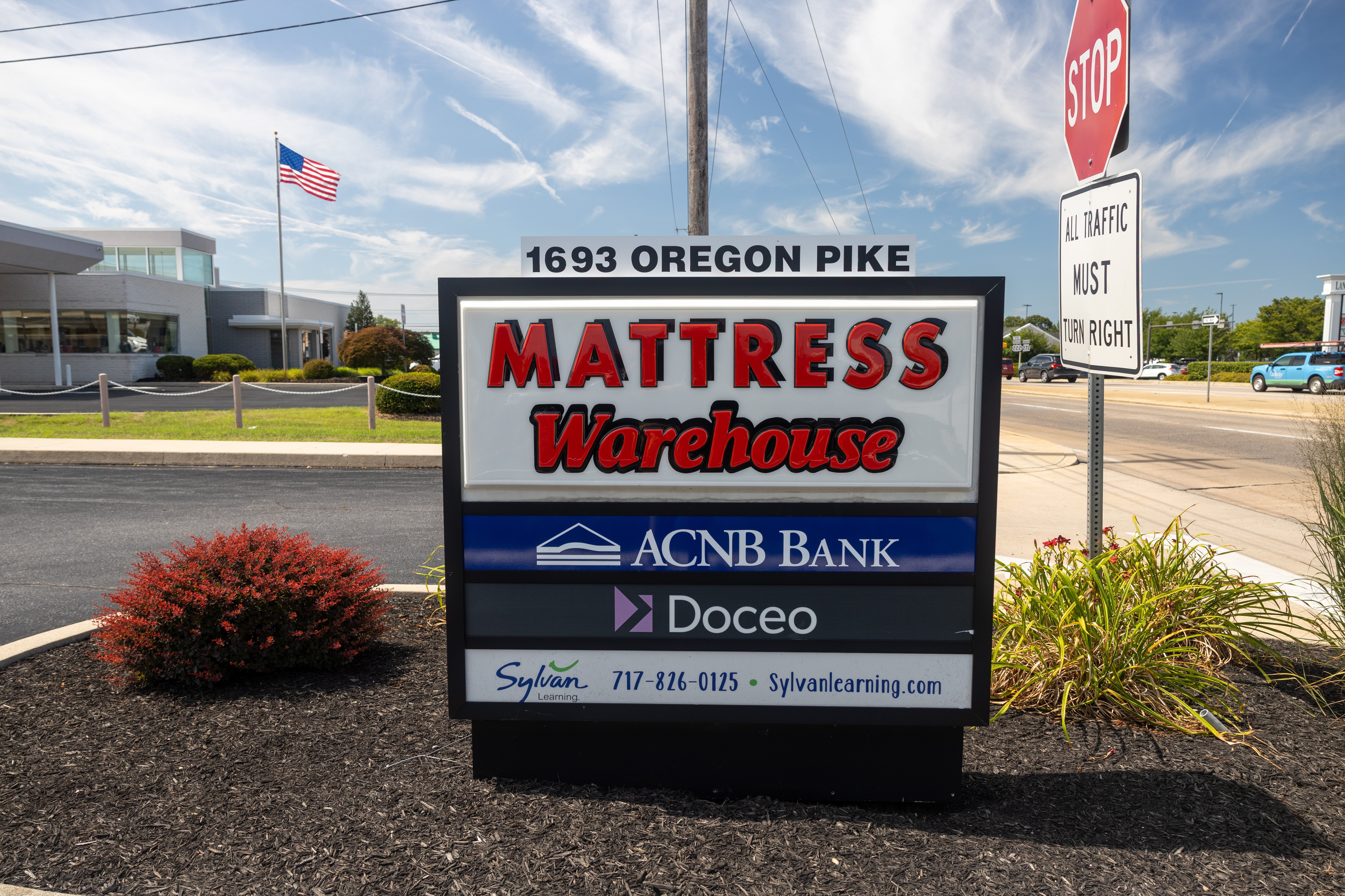 ACNB Bank, Oregon Pike, Lancaster 