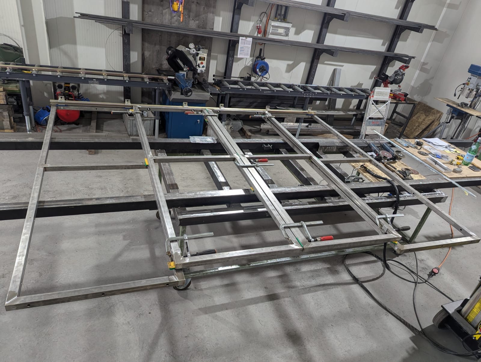 Bilder Meviplex Sarl