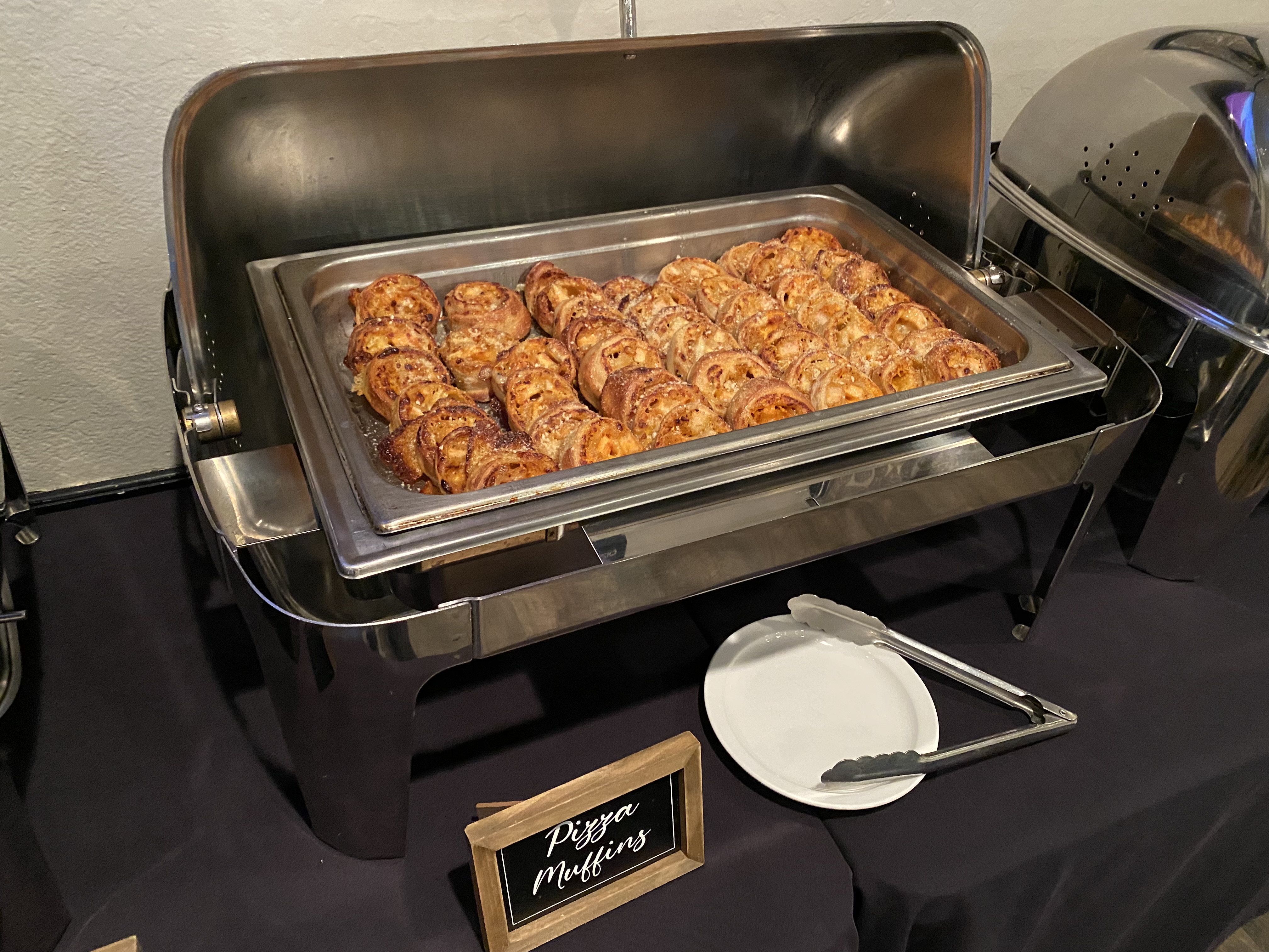 A buffet set up in Floridino's banquet room, perfect for any occasion. Add on the famous pizza muffins and all the guests will be over the top excited. A beautiful set up in the private dining area and pizza muffins make the perfect combo.