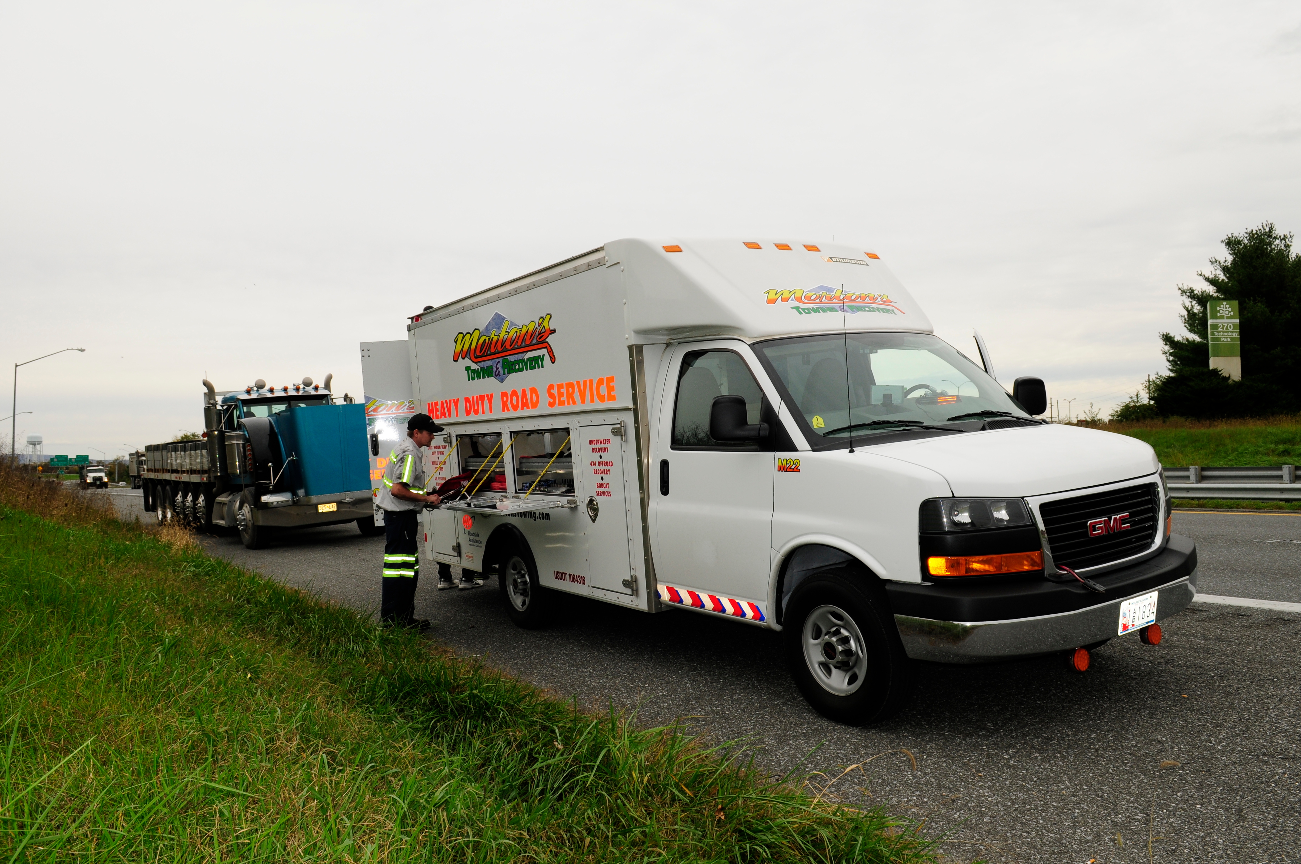 Morton's Road Service