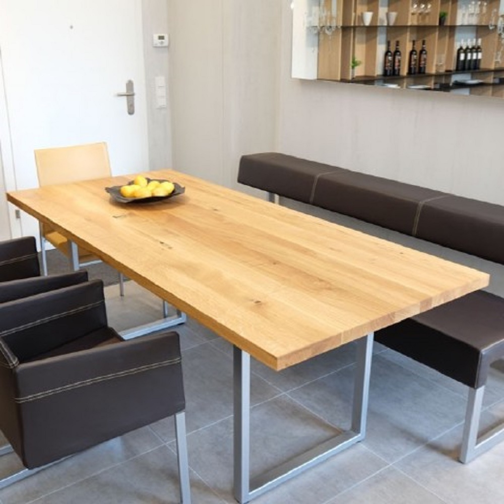 Uhrmann GmbH, Volksfeststraße 1 in Linz