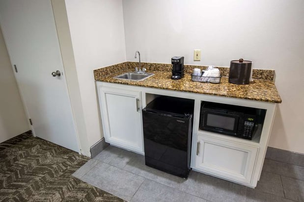 Images Best Western Plus Vermilion River Inn & Suites