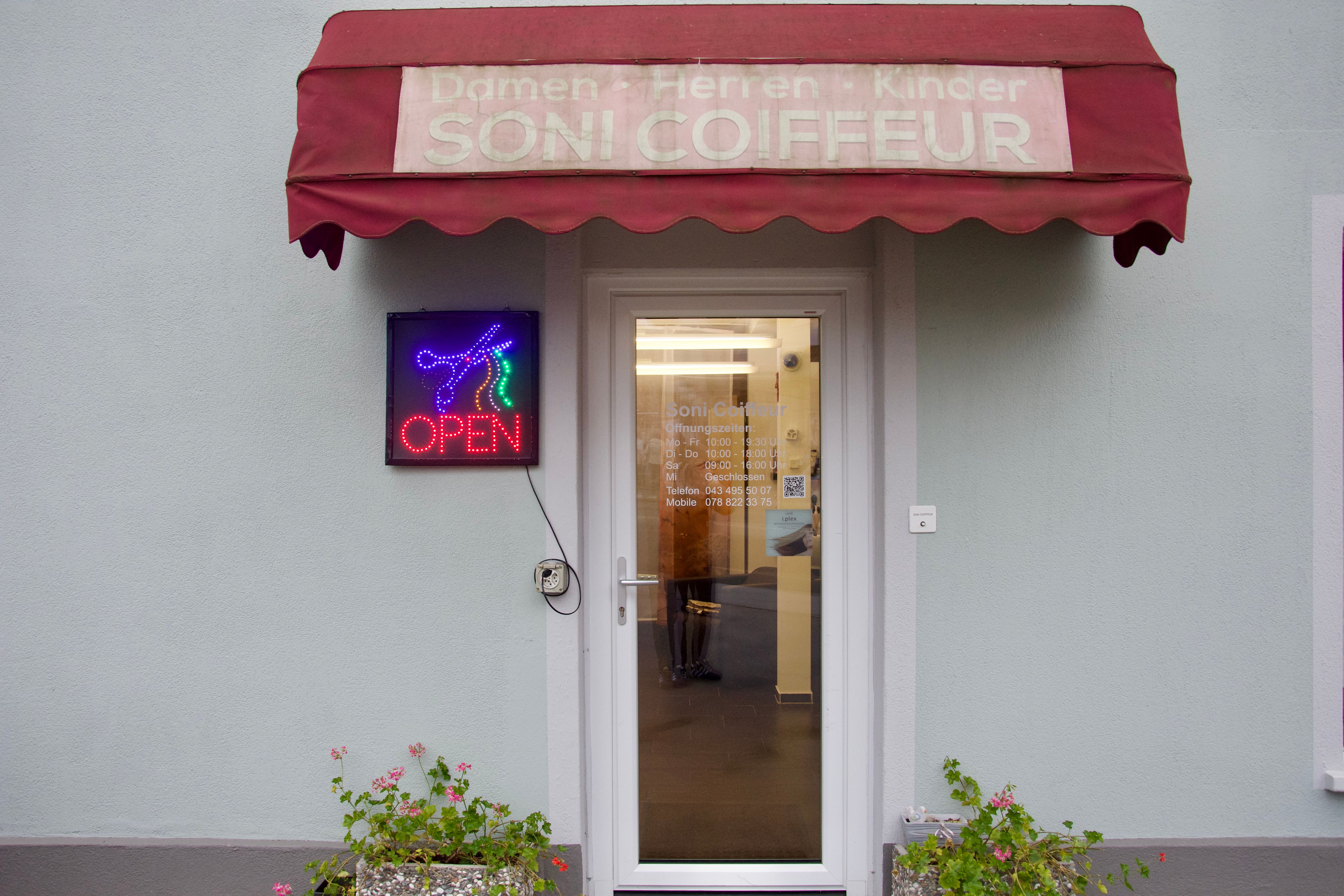Bilder Coiffeur Kelmendi-Sonï