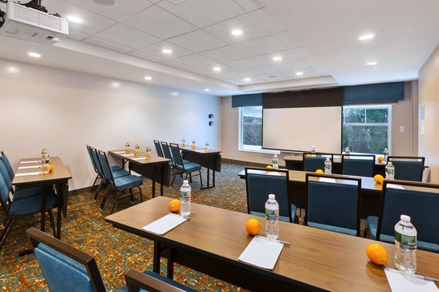 Images Hampton Inn Cape Cod Canal