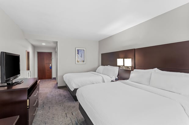 Images Holiday Inn Express & Suites Charleston NW - Cross Lanes by IHG