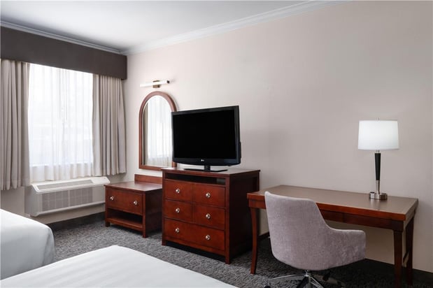 Images Best Western Plus Downtown Inn & Suites