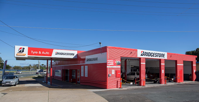 Images Bridgestone Select Tyre & Auto Woody Point