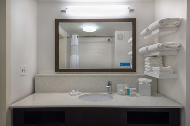 Images Hampton Inn Commerce