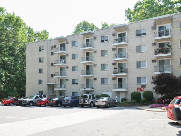 Images Gayley Park Apartments