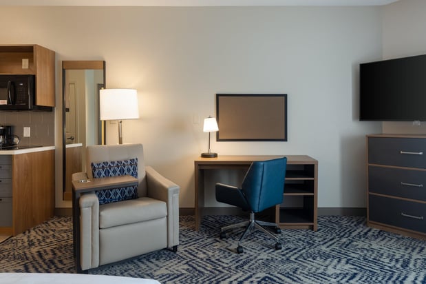 Images Candlewood Suites Enterprise by IHG