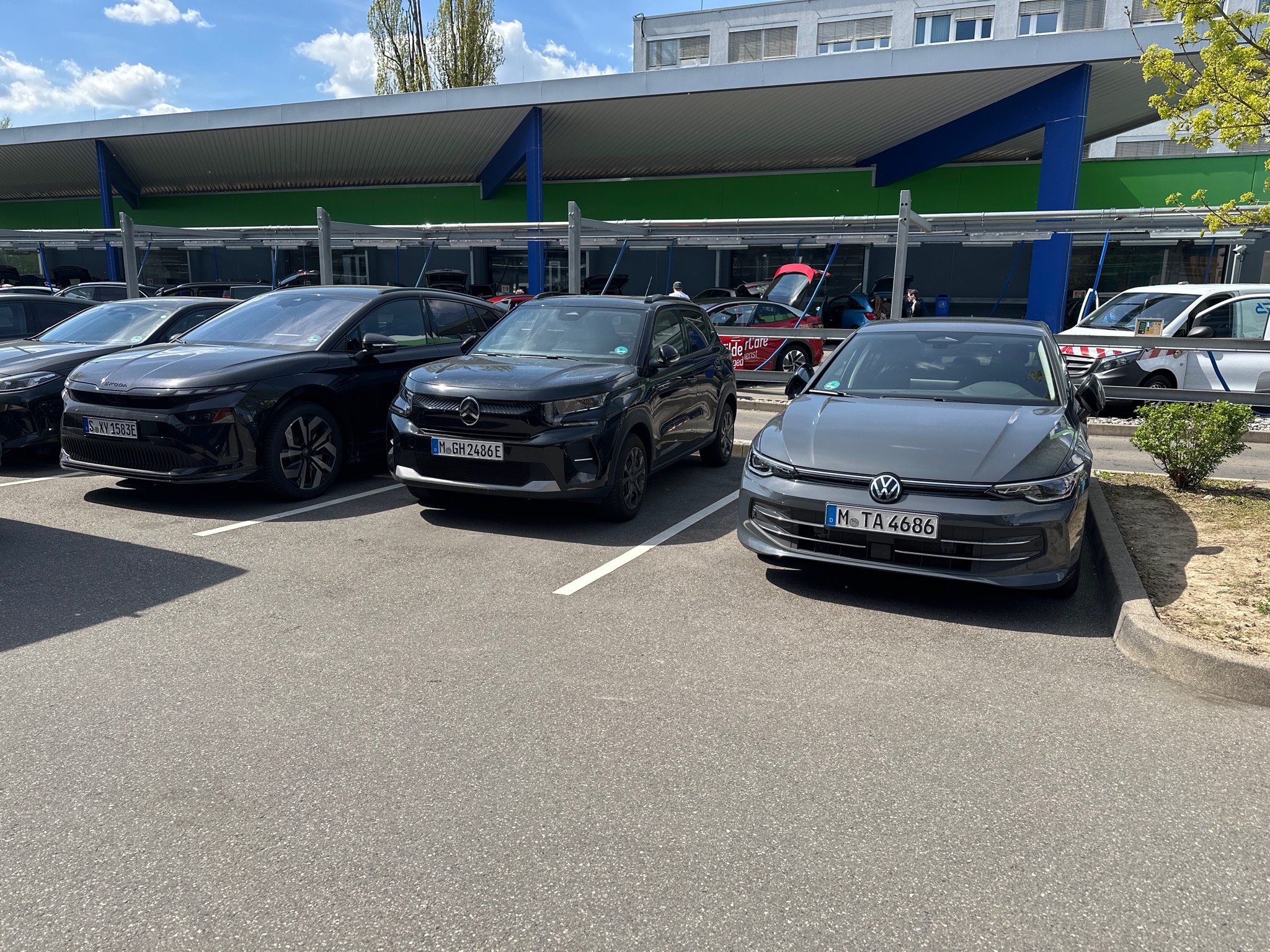SIXT Mietwagen & Transporter mieten Stuttgart Vaihingen, Industriestr. 26 in Stuttgart