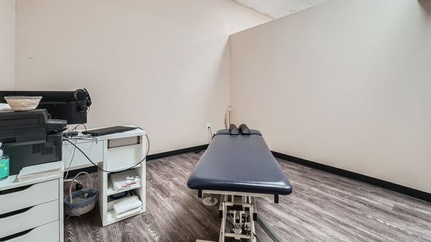 Images Canyon Lake Chiropractic and Physical Therapy