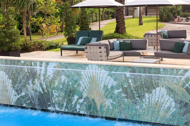 Images Kimpton Surfcomber Hotel by IHG