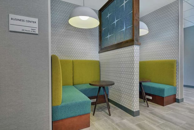 Images Hampton Inn & Suites Middleburg