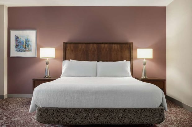 Images Hilton Garden Inn Louisville Downtown