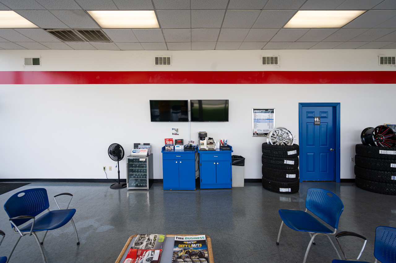 Tire Discounters Wilmington | Tires, Wheels, Services, Fluids, & more