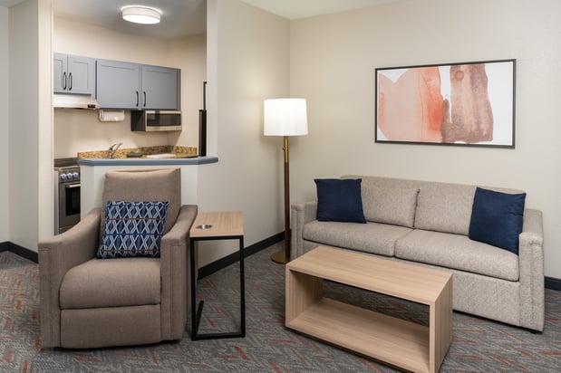 Images Candlewood Suites Miami - Doral by IHG