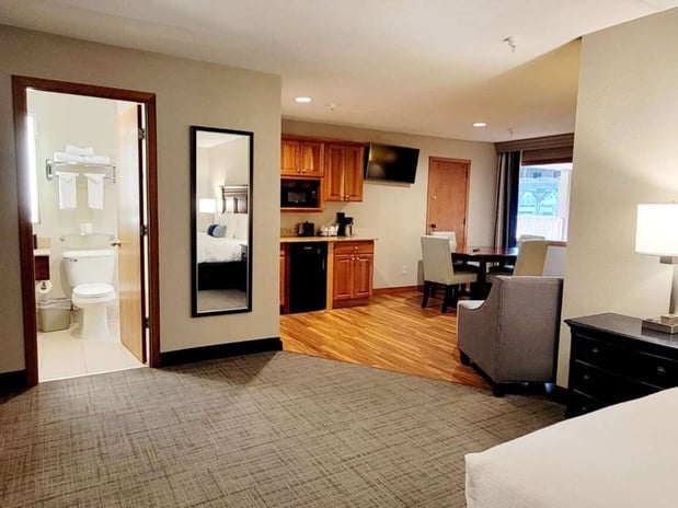 Images Best Western Plus Dubuque Hotel & Conference Center
