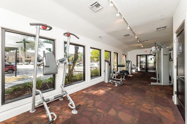 Images Tuscany Pointe at Tampa Apartment Homes