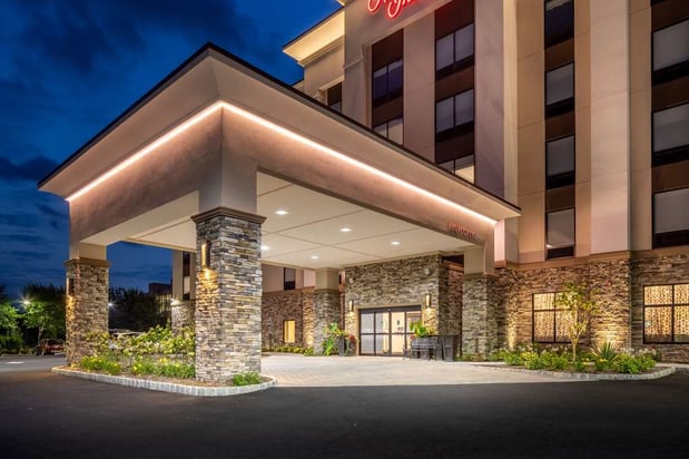 Images Hampton Inn Paramus