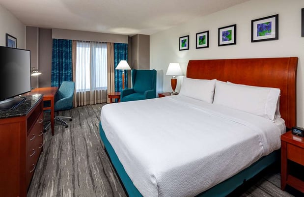 Images Hilton Garden Inn Chicago OHare Airport