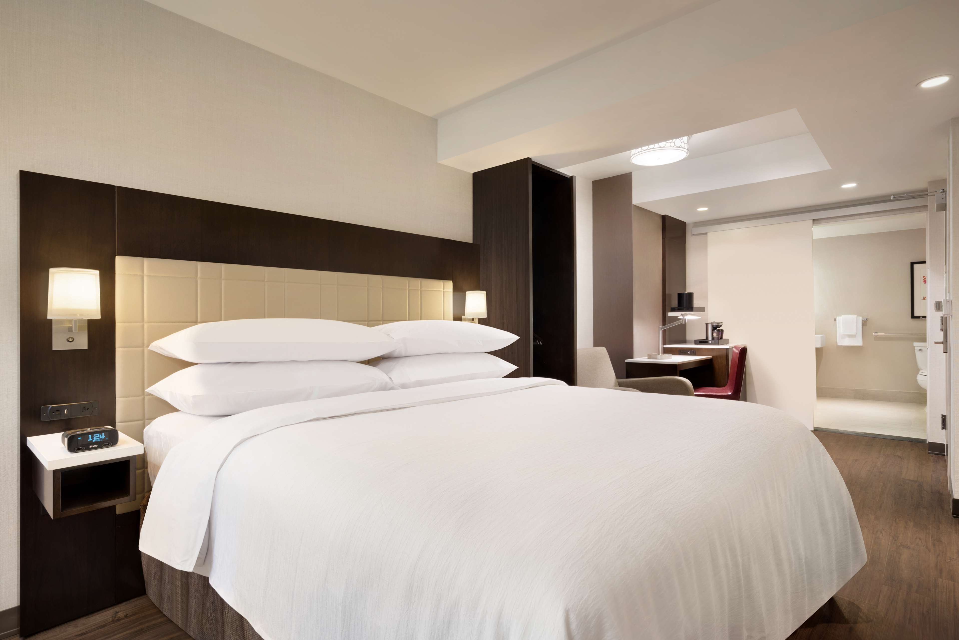 Guest room
