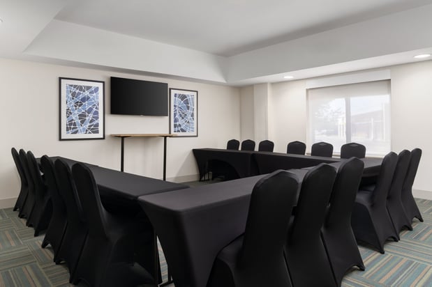Images Holiday Inn Express & Suites Albuquerque Historic Old Town by IHG