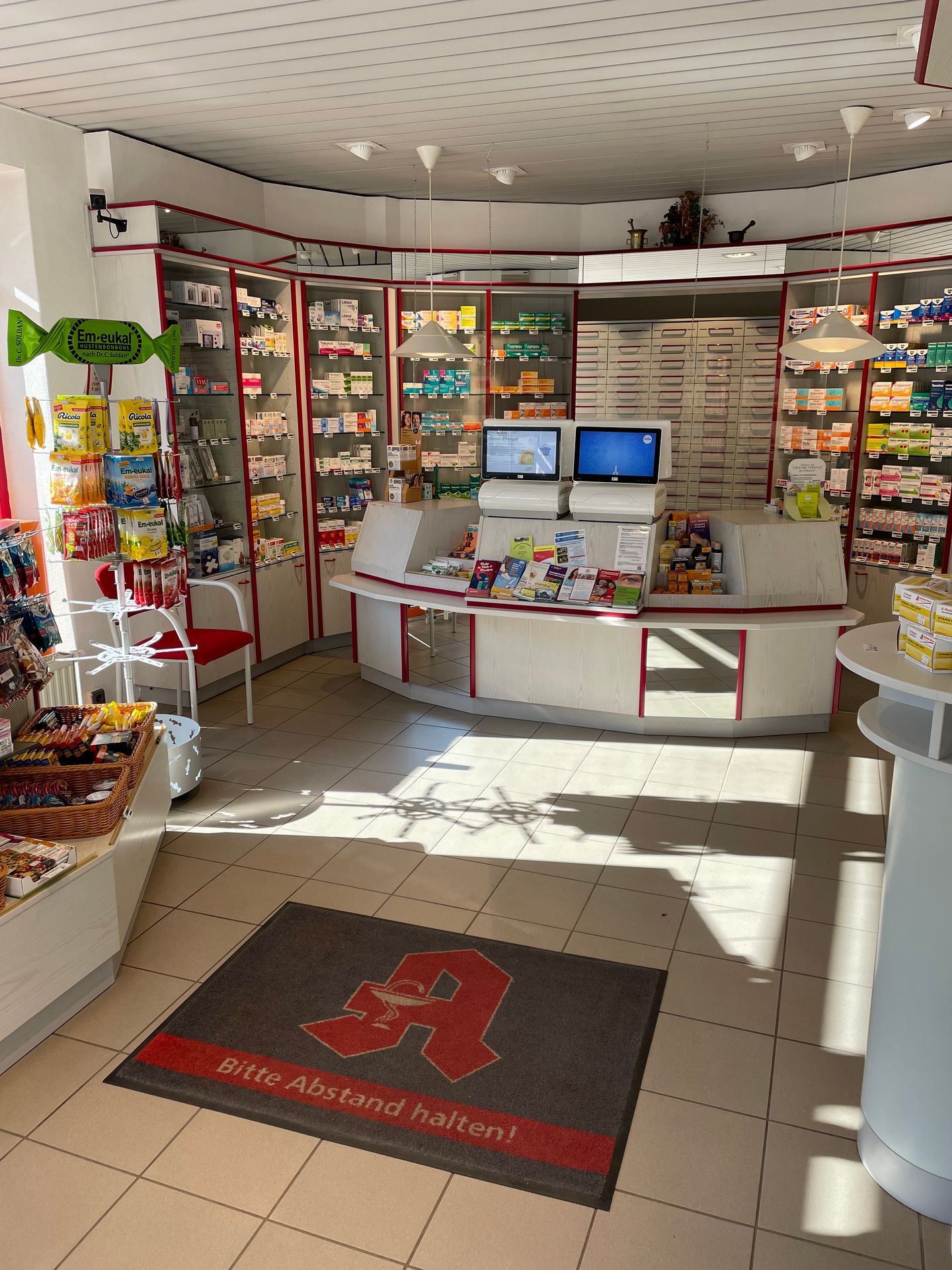 Apotheke Borna, Inhaberin Claudia Rabe e. Kfr., Sandstr. 75 A in Chemnitz