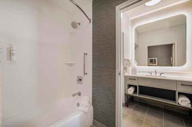 Images Homewood Suites by Hilton Plano-Richardson
