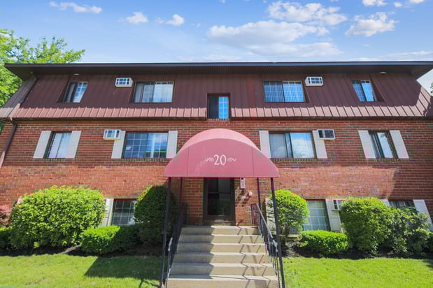 Images Eagle Rock Apartments at Manchester