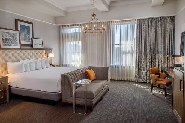 Images St. Louis Union Station Hotel, Curio Collection by Hilton