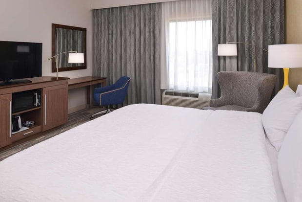 Images Hampton Inn & Suites Cincinnati-Mason