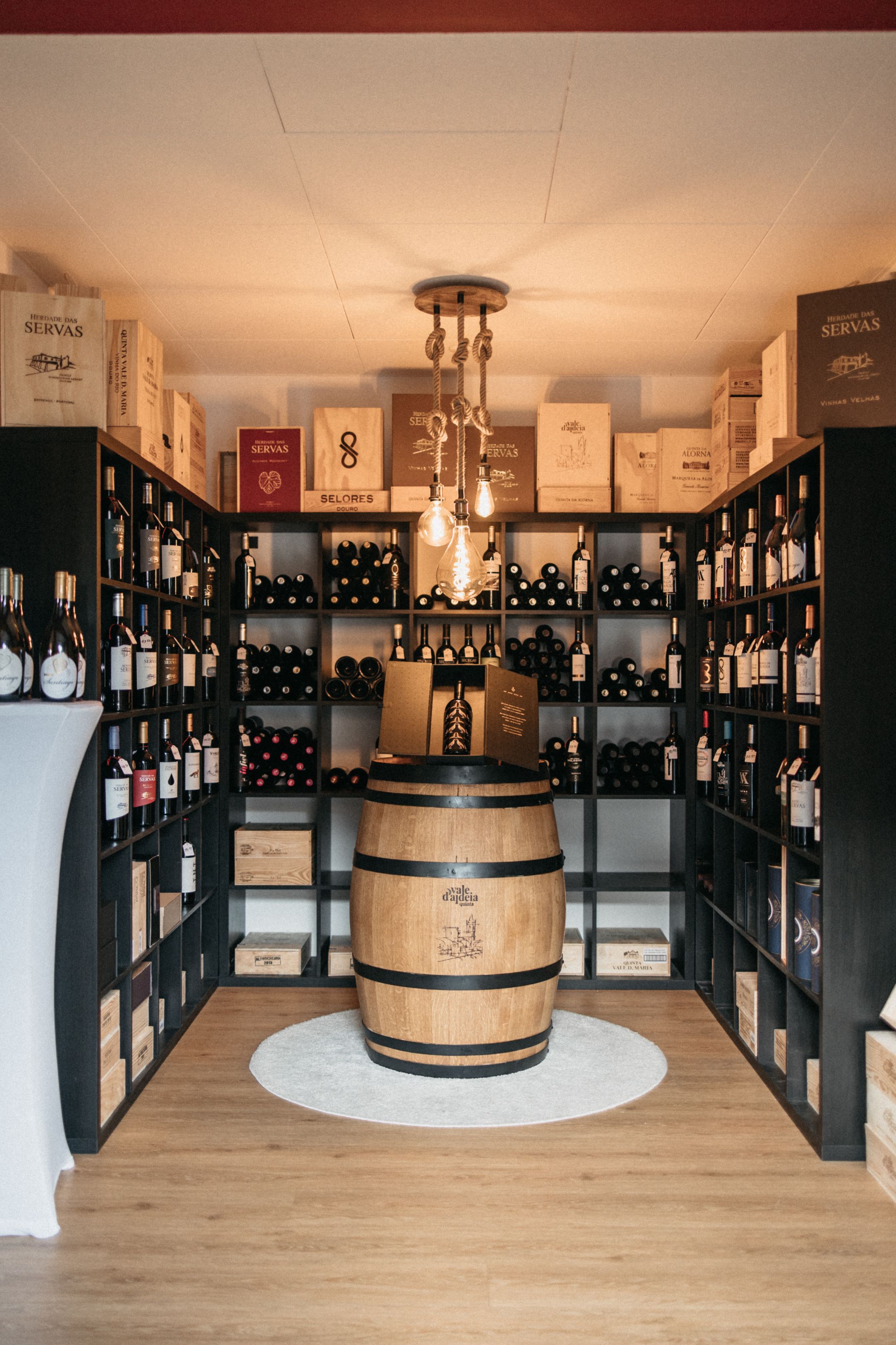 ALMEIDA WEINE GMBH, Weinbergstrasse 164 in Zürich